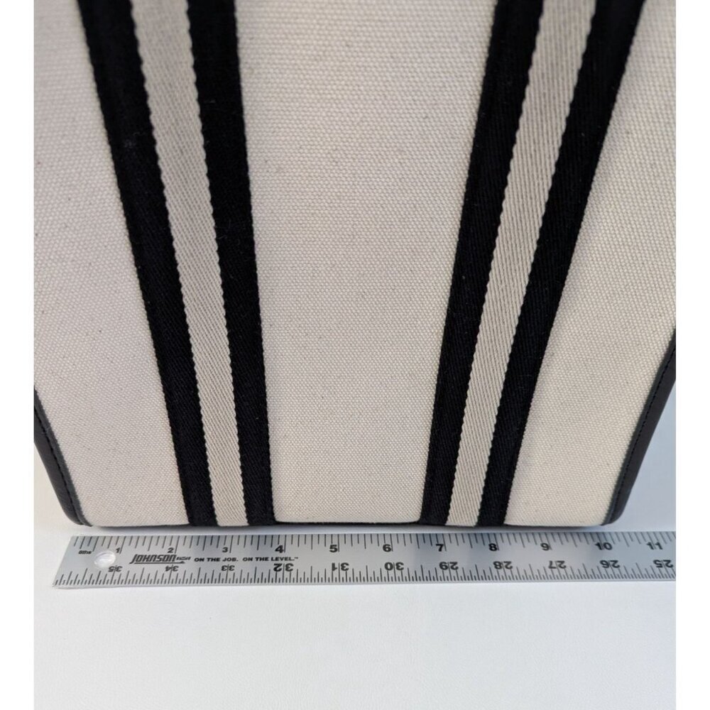 New BCBGMax Azria Canvas Shoulder Tote Bag Black And Natural - Picture 11 of 12